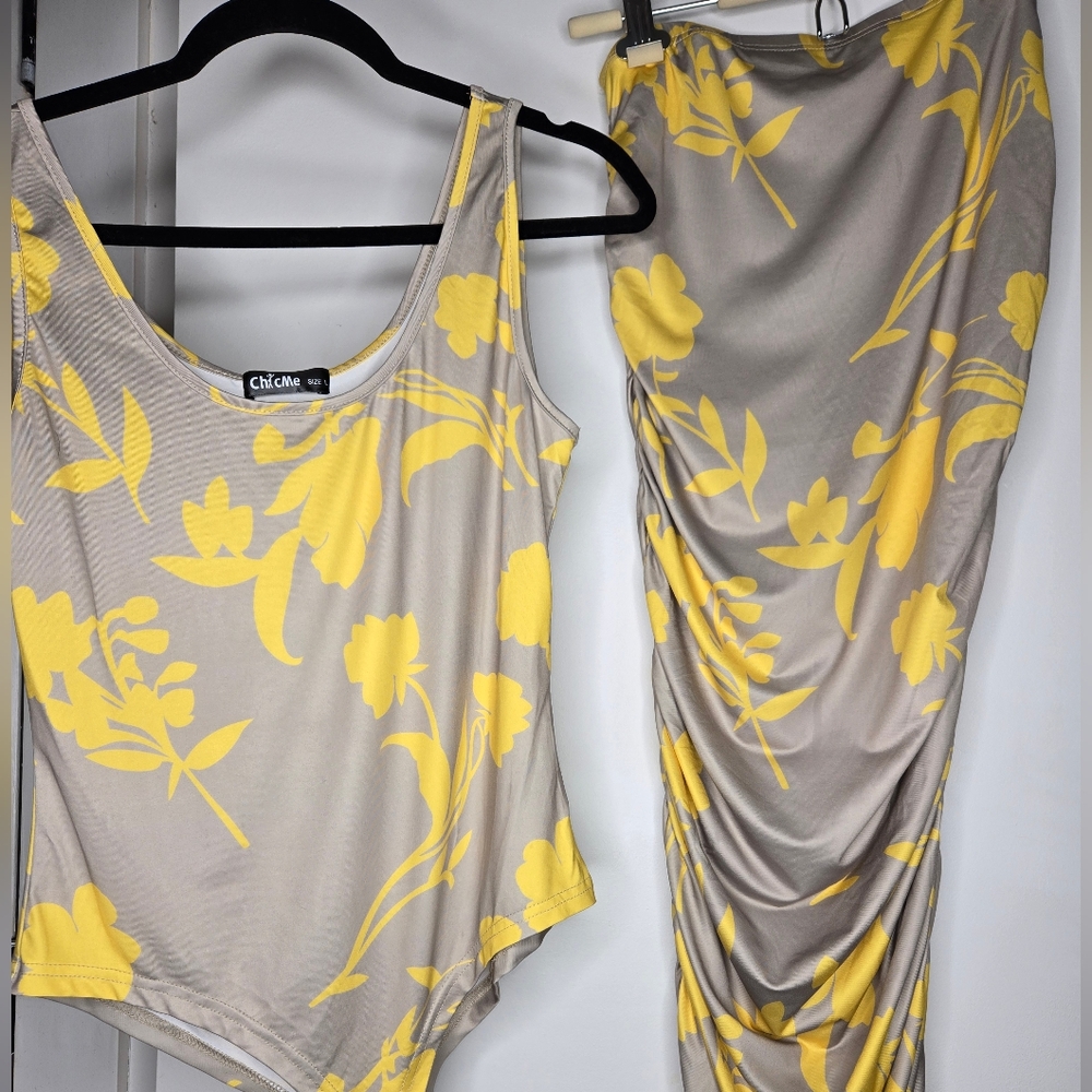 Chic me bodysuit and strapless dress Yellow and GREY